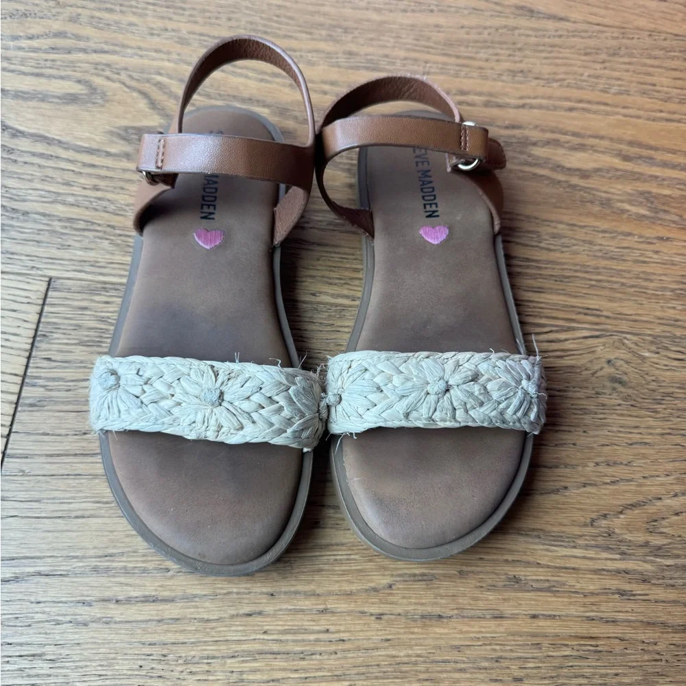 Steve Madden Tan and Cream Raffie Girls Youth 12 Sandals